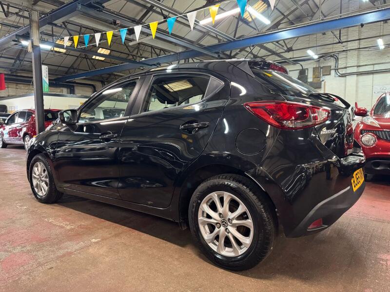 MAZDA MAZDA2 1.5 SKYACTIV-G SE-L 2015