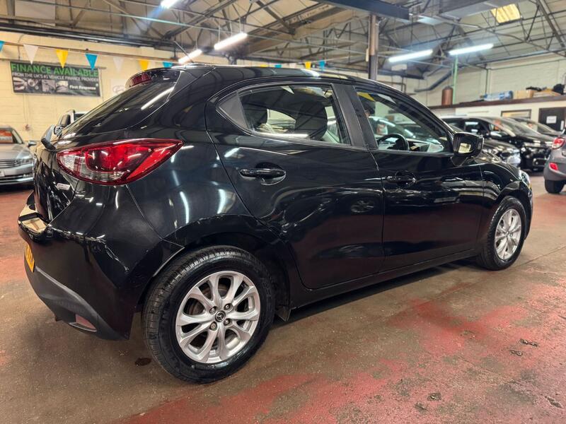 MAZDA MAZDA2 1.5 SKYACTIV-G SE-L 2015