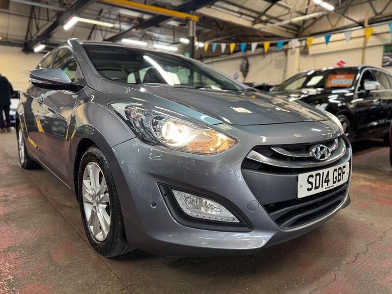 HYUNDAI I30 1.6 CRDi Blue Drive Style Nav 2014