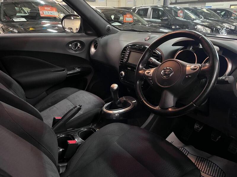 NISSAN JUKE 1.6 n-tec 2014