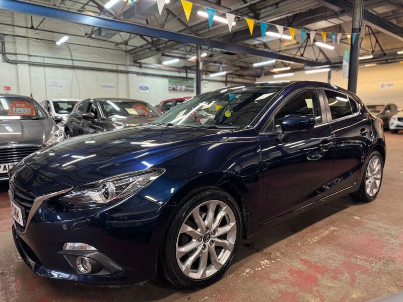 MAZDA MAZDA3 2.0 SKYACTIV-G Sport Nav 2016