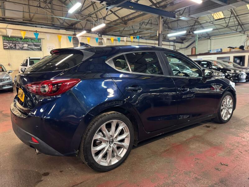 MAZDA MAZDA3 2.0 SKYACTIV-G Sport Nav 2016