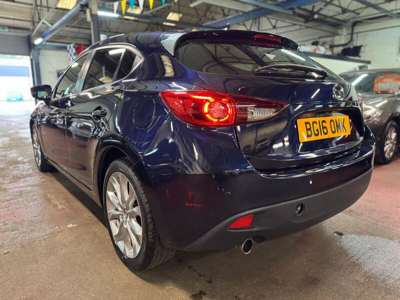 MAZDA MAZDA3 2.0 SKYACTIV-G Sport Nav 2016