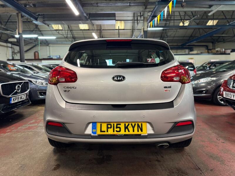 KIA CEED 1.4 CRDi VR7 2015