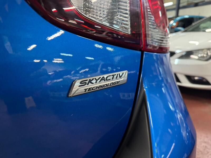 MAZDA MAZDA2 1.5 SKYACTIV-G Sports Launch Edition 2015