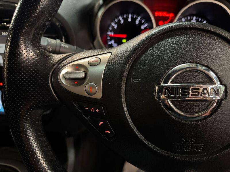 NISSAN JUKE 1.6 n-tec 2013