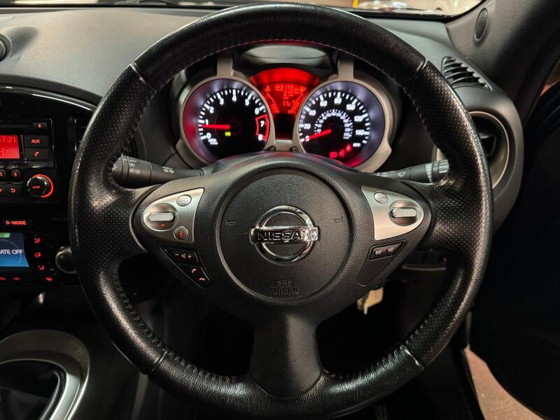 NISSAN JUKE 1.6 Acenta 2013