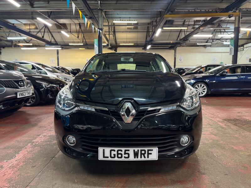 RENAULT CLIO 1.2 Dynamique Nav 1.2 16V 75 2015