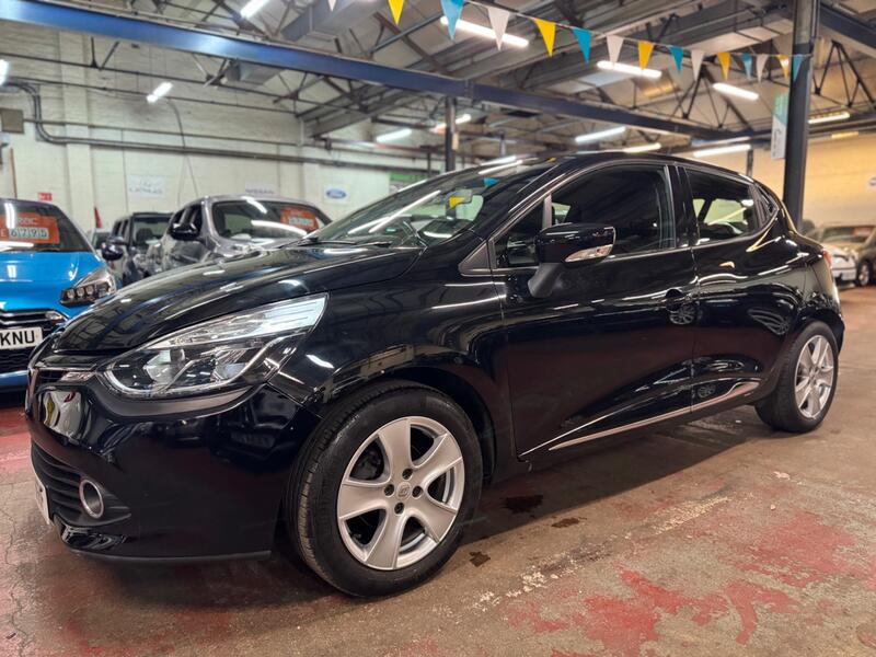 RENAULT CLIO 1.2 Dynamique Nav 1.2 16V 75 2015