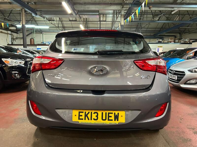 HYUNDAI I30 1.6 CRDi Blue Drive Active 2013