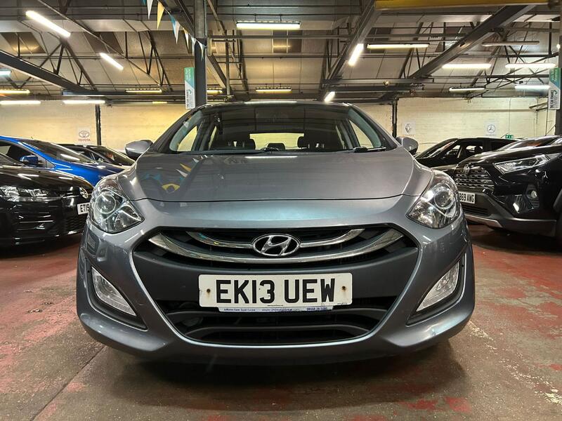 HYUNDAI I30 1.6 CRDi Blue Drive Active 2013