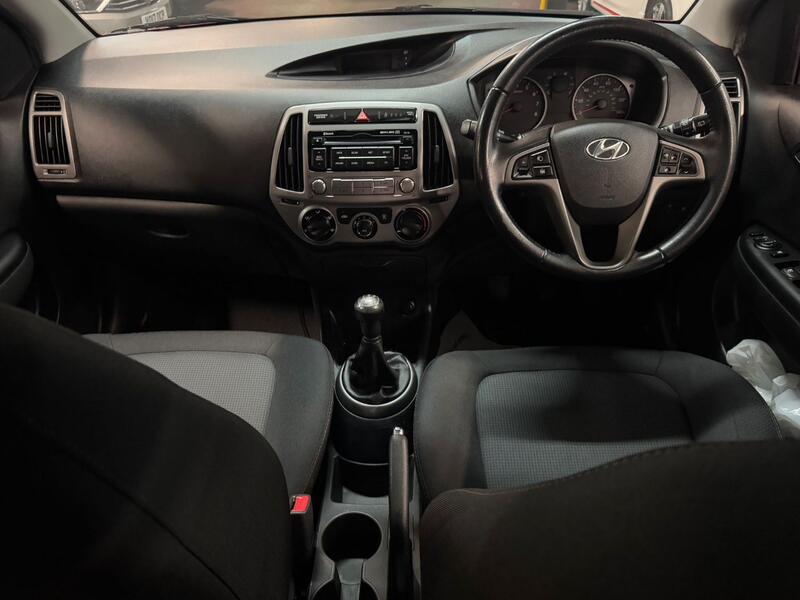 HYUNDAI I20 1.2 Active 2014