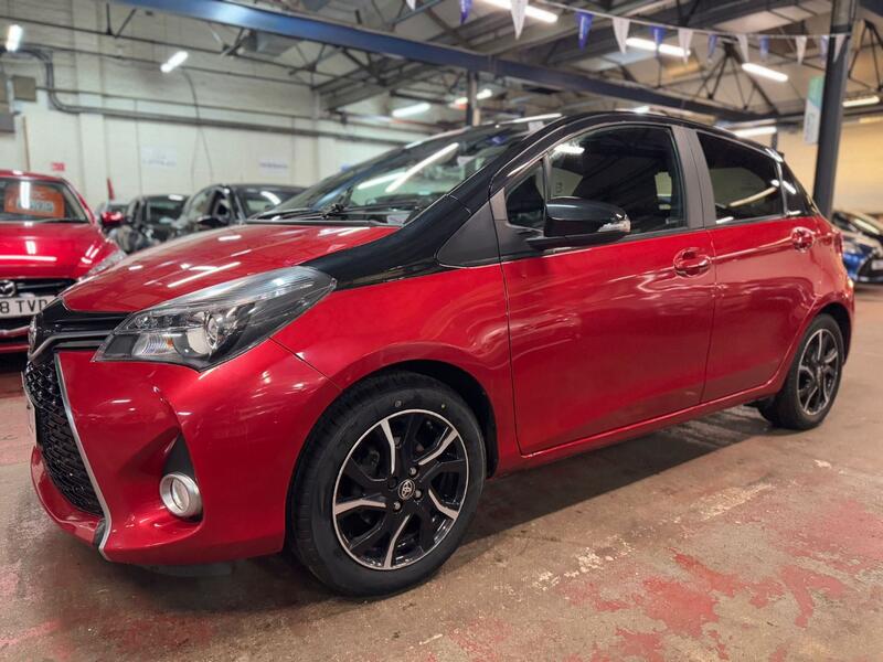 TOYOTA YARIS 1.3 Dual VVT-i Design 2016