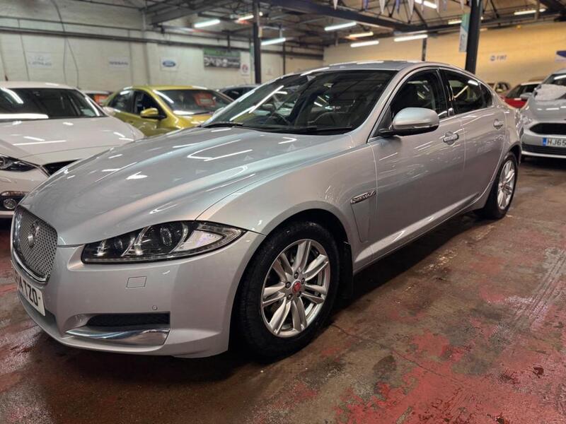 JAGUAR XF 2.2 d Luxury 2014