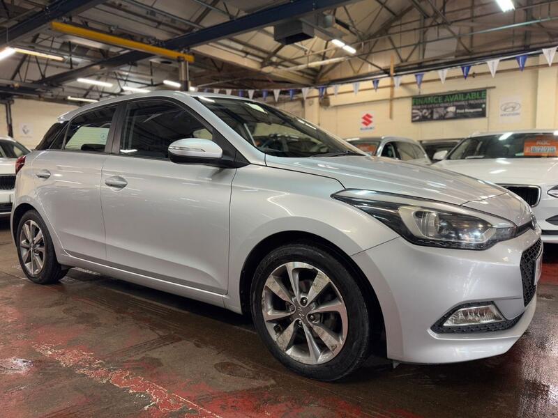 HYUNDAI I20 1.4 SE 2015